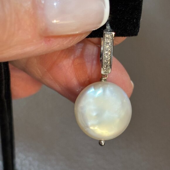 Honora Freshwater pearl coin earrings - Picture 4 of 12